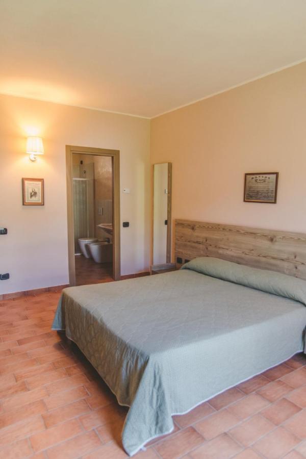 Agriturismo Bassanine Monticelli dʼOngina Exterior foto