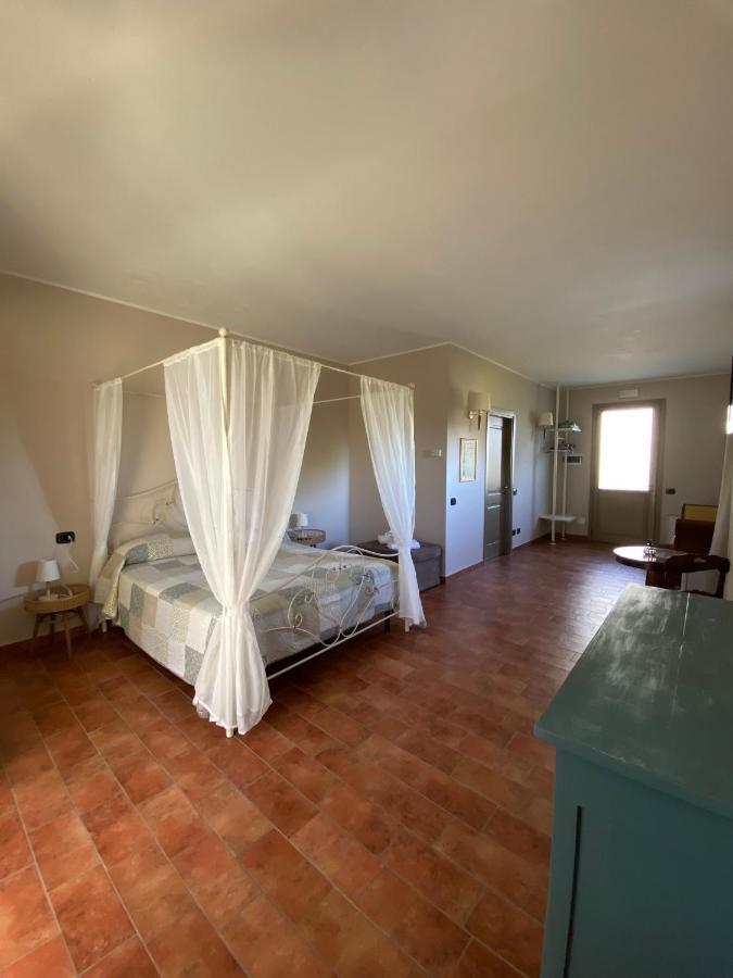 Agriturismo Bassanine Monticelli dʼOngina Exterior foto
