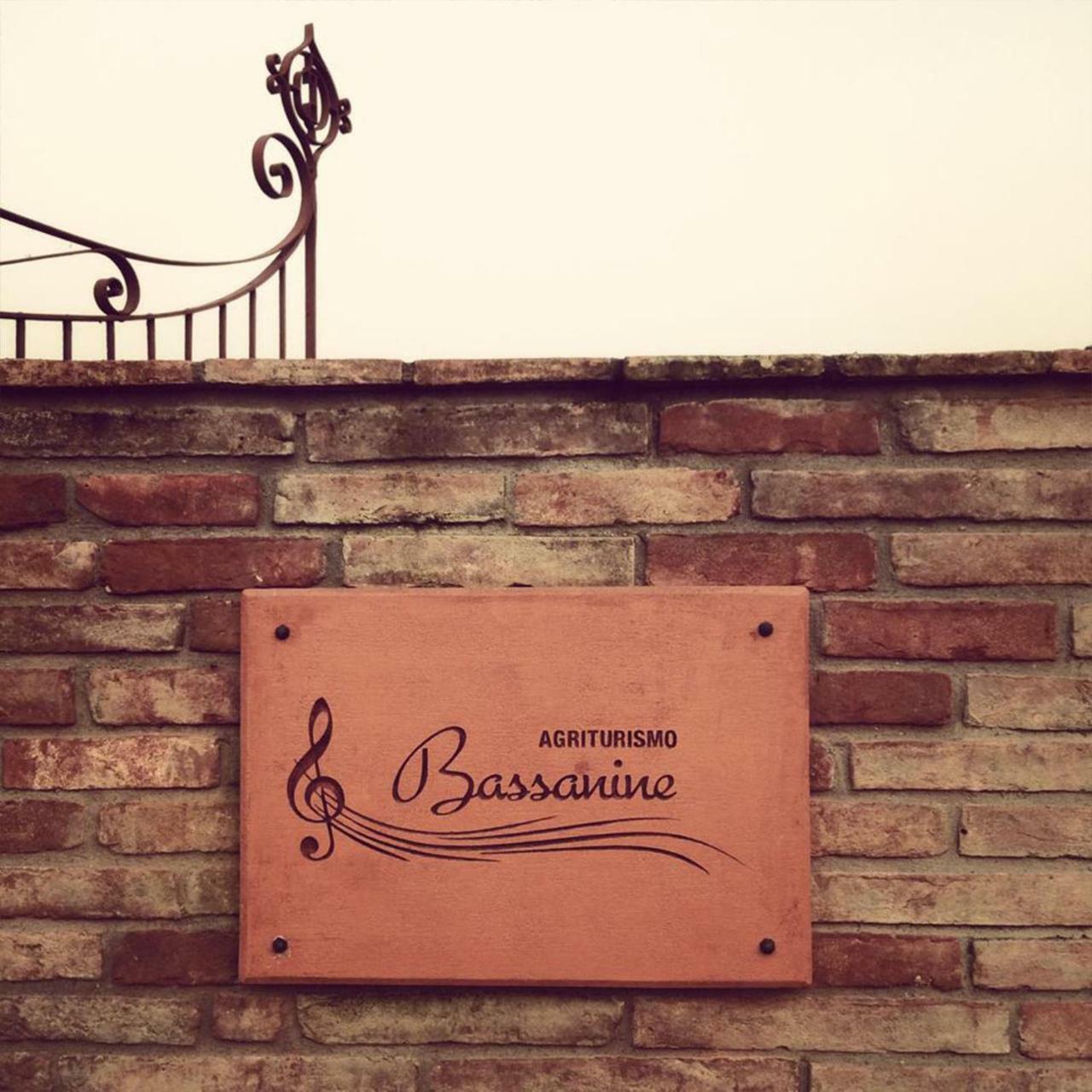 Agriturismo Bassanine Monticelli dʼOngina Exterior foto
